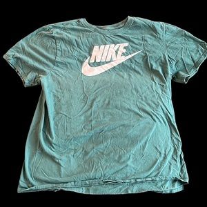Nike T-Shirt